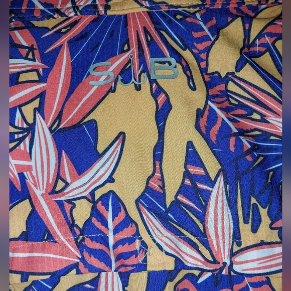 Silver Bait Sleeveless Top with UV Protection NWT New Size Medium - Picture 4 of 8